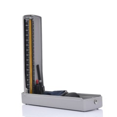 Old man arm type mercury column old blood pressure meter
