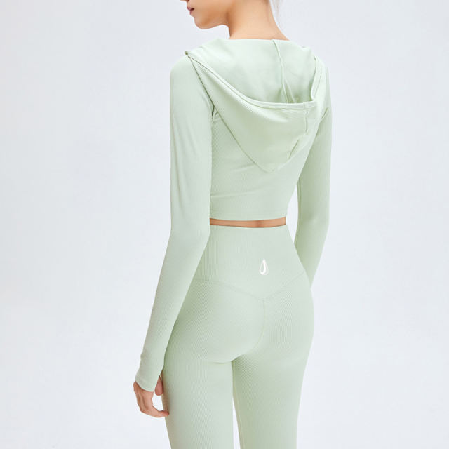 Thin cropped hoodie - Light green