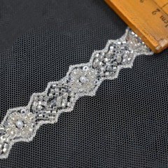Exquisite Elegant Sequins Beaded Decorative Wedding Dress White Narrow Beaded Corded Trim Lace