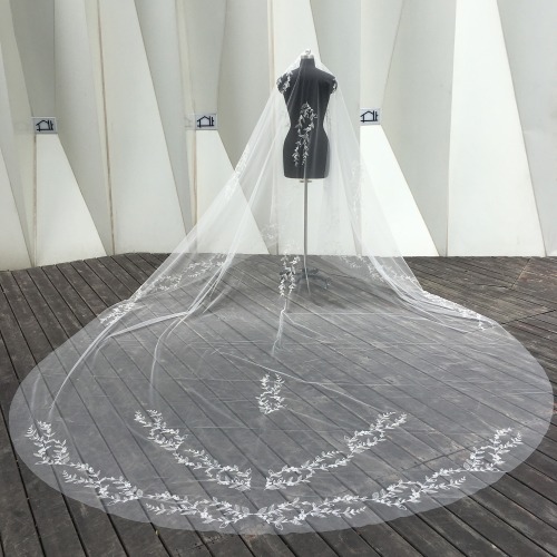 Elegant Simple Tulle High Quality Elegant Wedding Cathedral Veil Bridal