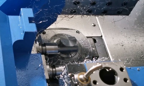 Center machining  #machining services #cncmachining #cncservices #cncturning