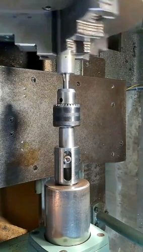 Homemade lathe tapping assistant#CNC processing screw#CNC processing service
