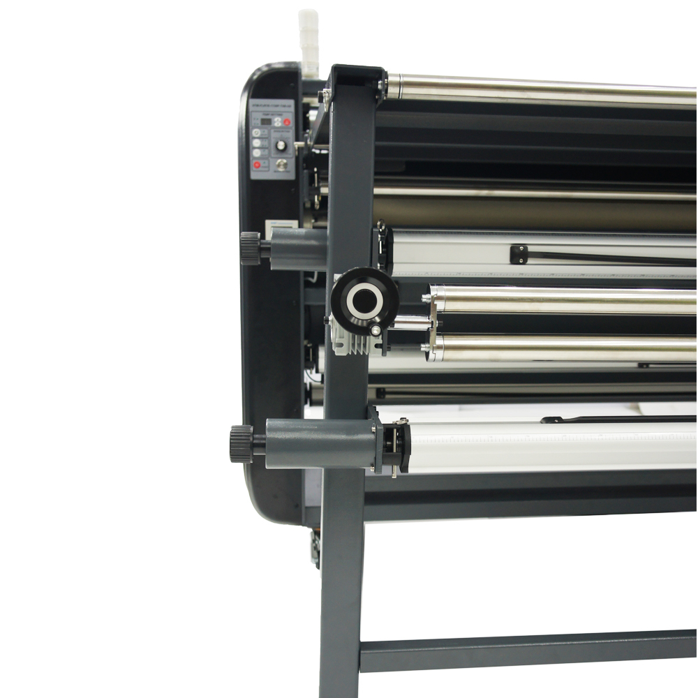 67 Inches Roll-to-Roll Heat Transfer Machine (Oil-warming)