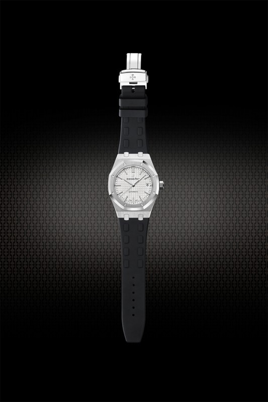 Ap watch outlet rubber strap