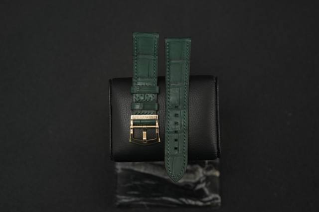 Alligator strap for Patek Phillipe 5524 Hand made