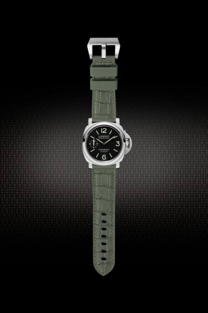 The Imitate alligator patterns Rubber Strap For Panerai Luminor 47mm