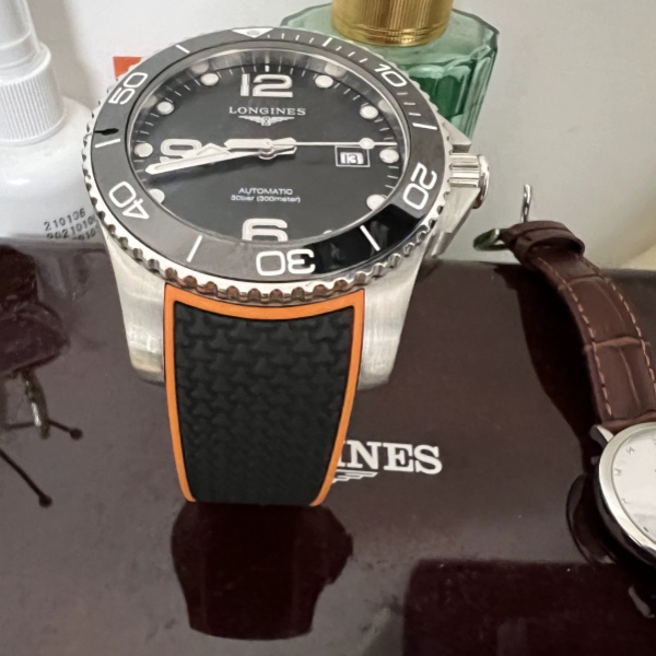 Longines conquest rubber strap hot sale