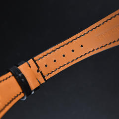 The calfskin leather strap is suitable for Patek Philippe 5212A.
