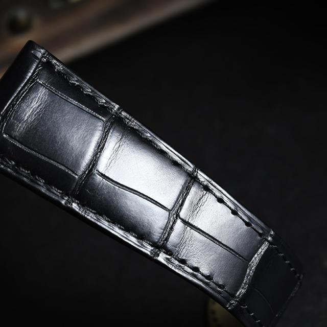 Alligator strap for Cartier Calibre 42mm  W7100037