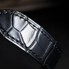 Alligator strap for Cartier Calibre 42mm  W7100037