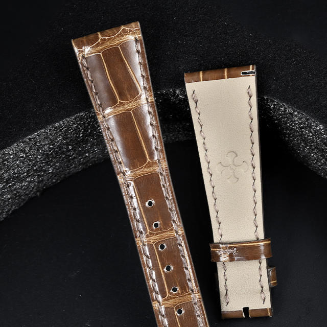 VAGENARI  alligator strap for Patek 4946R