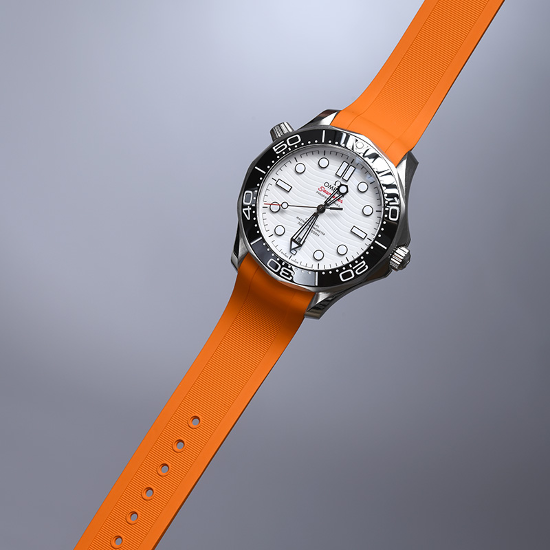 Rubber strap for Omega Seamaster 300 (Date window at 6 o’clock) Folding clasp model