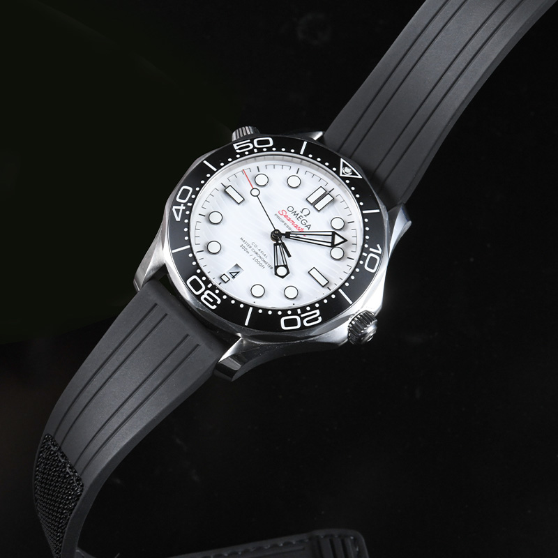 https://www.vagenari.com/products/rubber-strap-for-all-watches-velcro-strap-20mm?VariantsId=12145