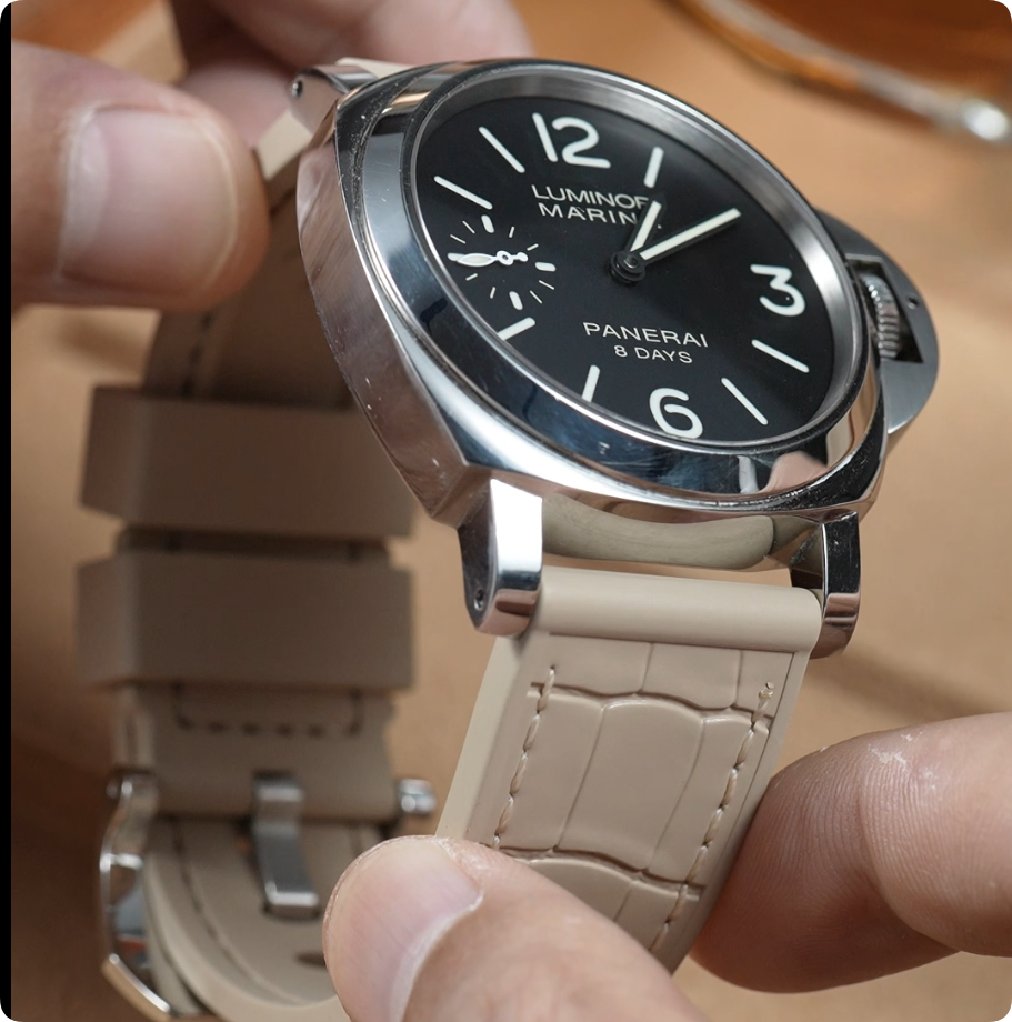 The Imitate alligator patterns Rubber Strap For Panerai Luminor 44mm