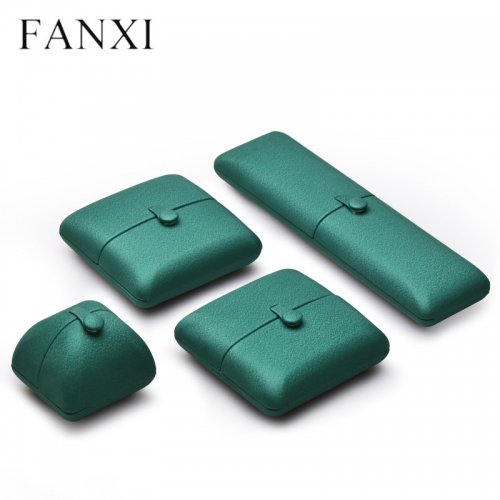 Custom green leather box for jewelry packaging