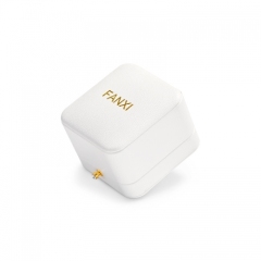 Custom logo white leather jewelry box with microfiber inside