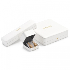 Custom logo white leather jewelry box with microfiber inside