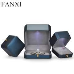 Custom logo LED light leather jewelry packaging box