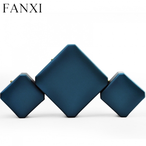 Custom logo LED light leather jewelry packaging box