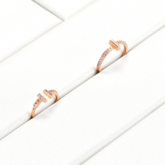 Luxury metal frame jewelry display set with white leather