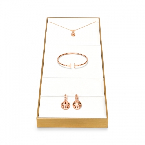 Luxury metal frame jewelry display set with white leather