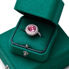 Green microfiber jewellery packaging box for ring pendant