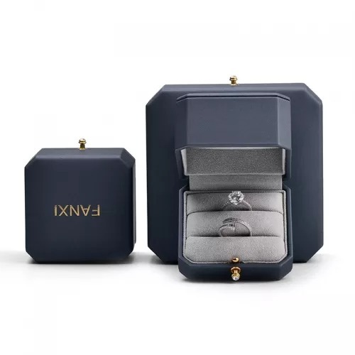 custom leather jewellery packaging box with logo