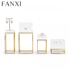 Luxury metal jewellery display set with white microfiber