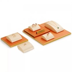 FANXI new arrival luxury metal frame jewelry display set with pu leather