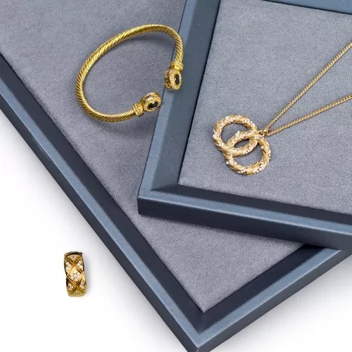 FANXI China new arrival Grey pu leather with microfiber jewelry display tray for ring necklace bangle jewelry showcase plate