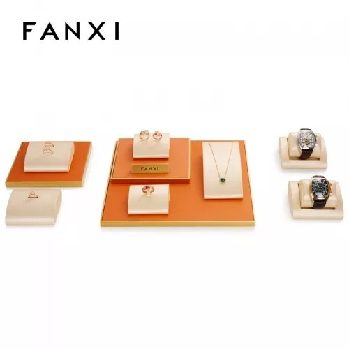 FANXI new arrival luxury metal frame jewelry display set with pu leather