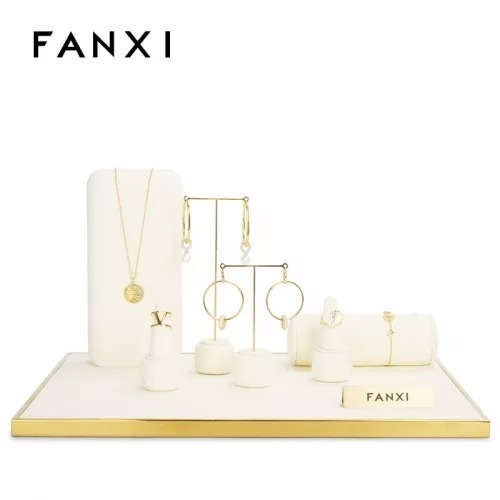 FANXI luxury metal frame jewelry display set with beige microfiber