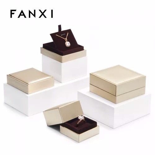 Gold colour leatherette paper jewellery packaging box Gold colour leatherette paper jewellery packaging box