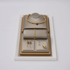 Retail jewelry display_retail display jewelry_homemade jewelry display ideas