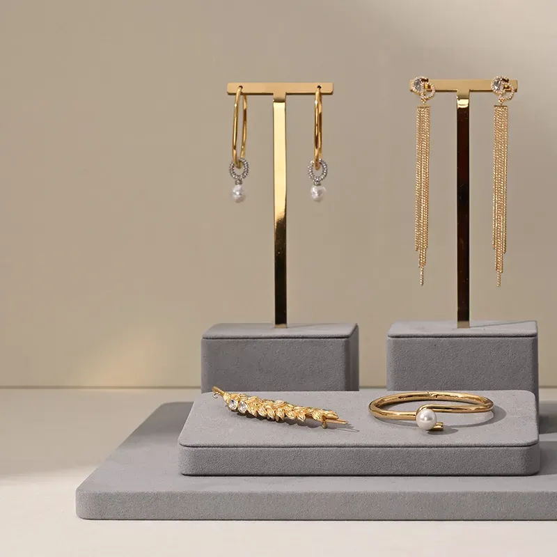 FANXI gray microfiber jewelry display set with metal