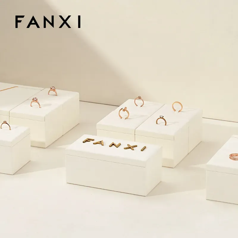 FANXI luxury beige microfiber jewelry display stand set