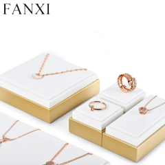 Luxury PU leather jewelry display stand set