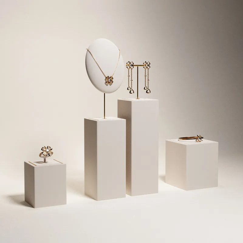 Luxury metal frame jewelry display set with white microfiber