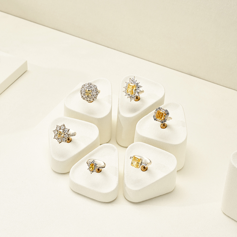 FANXI high quality Beige Microfiber ring display Jewelry set