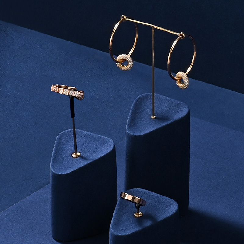 FANXI custom Blue Microfiber jewellery display stand