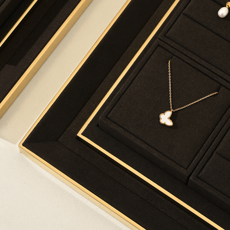 FANXI custom Brown Metal Microfiber luxury jewellery display