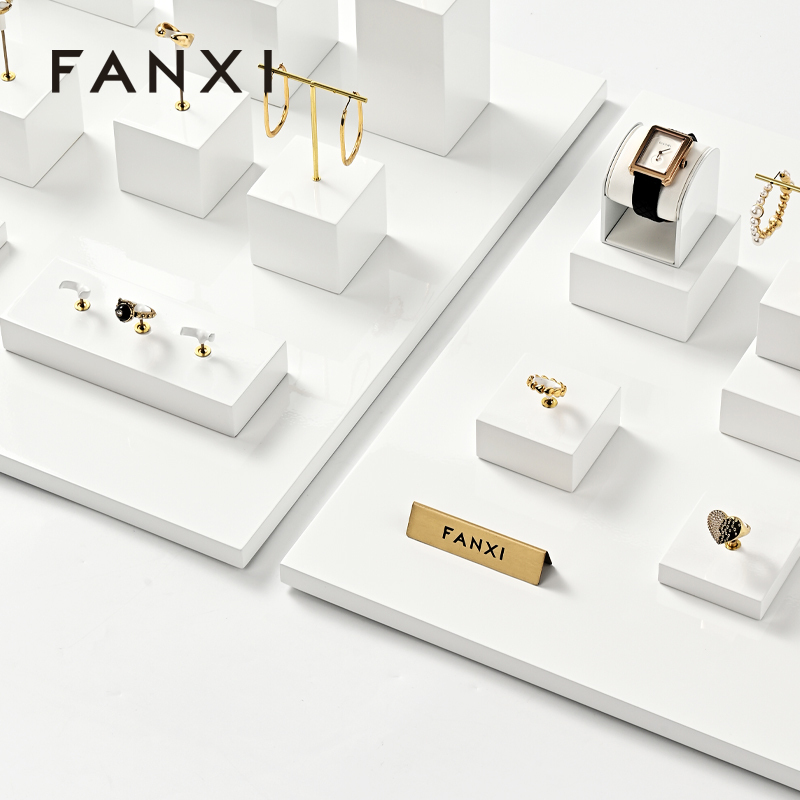 FANXI luxury White MDF spray paint Jewelry Display