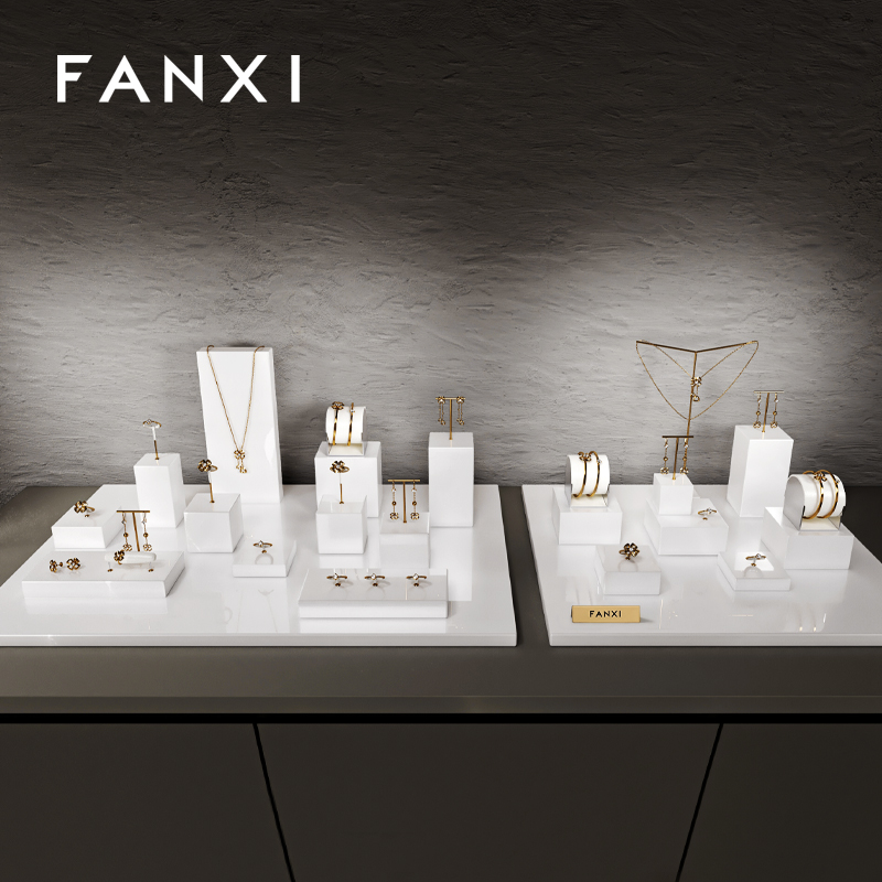 FANXI luxury White MDF spray paint Jewelry Display