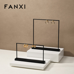 FANXI wholesale Black metal luxury jewelry display stand