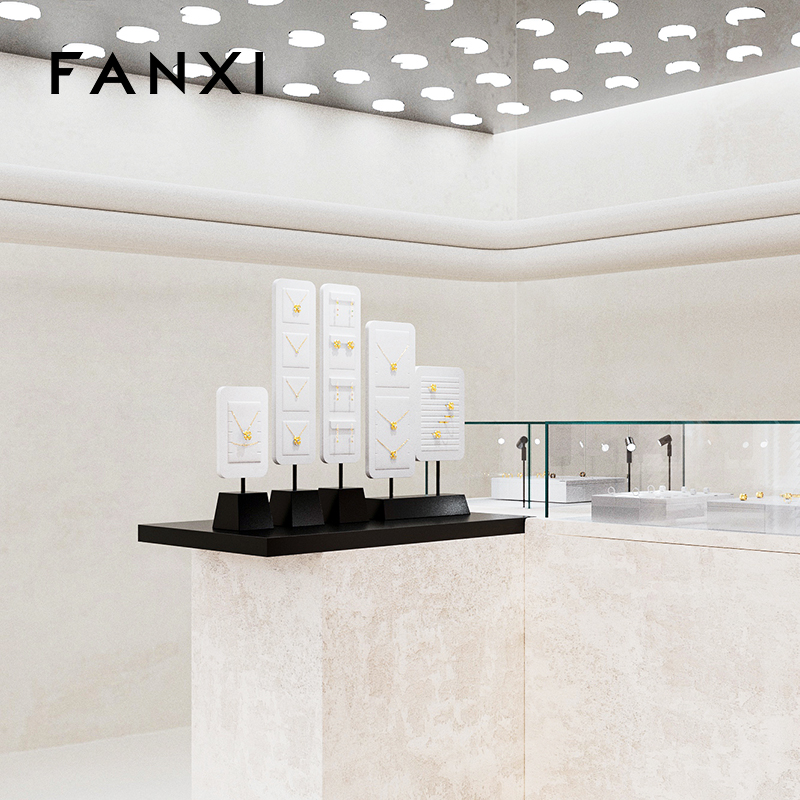 FANXI high quality Black and White leather Jewelry display stand
