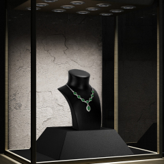FANXI luxury leather and microfiber necklace display bust display stands