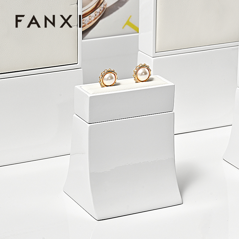 FANXI factory White Baking paint Jewelry display set series