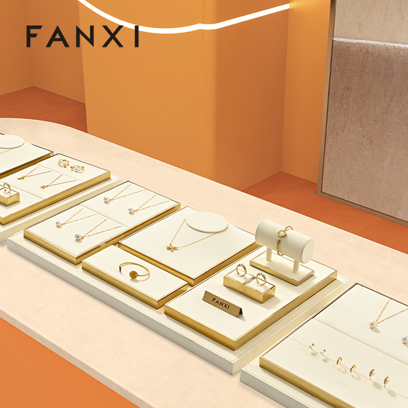 FANXI High quality off white metal Jewelry display set