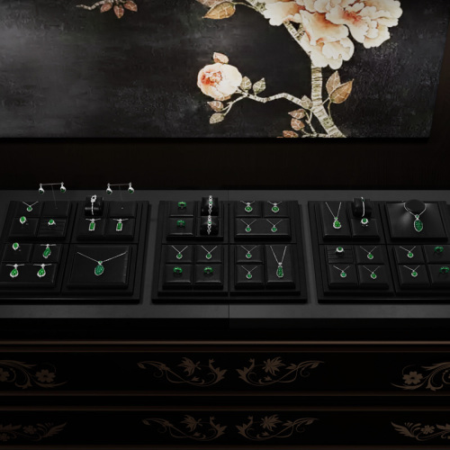 FANXI Luxury Black leather Jewelry display set