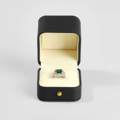 FANXI Custom black velvet and leather jewelry box